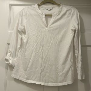Charter club White women's top, size Petite M, V neck